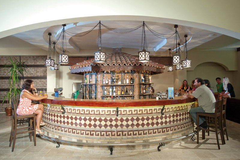 Thalia Beach Resort Hotel Ilica  Bagian luar foto