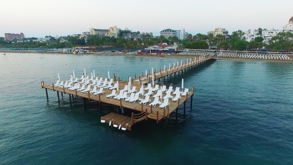 Thalia Beach Resort Hotel Ilica  Bagian luar foto